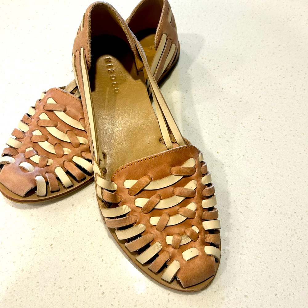 Misolo sandals